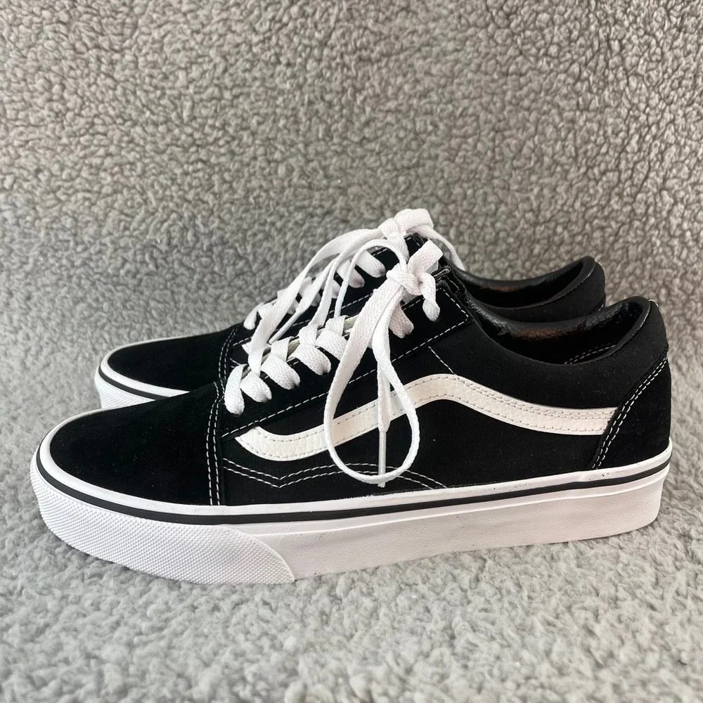NEW Vans Old Skool Womens size 8.5 Black White Suede Canvas Skate Casual Shoes - Picture 4 of 9